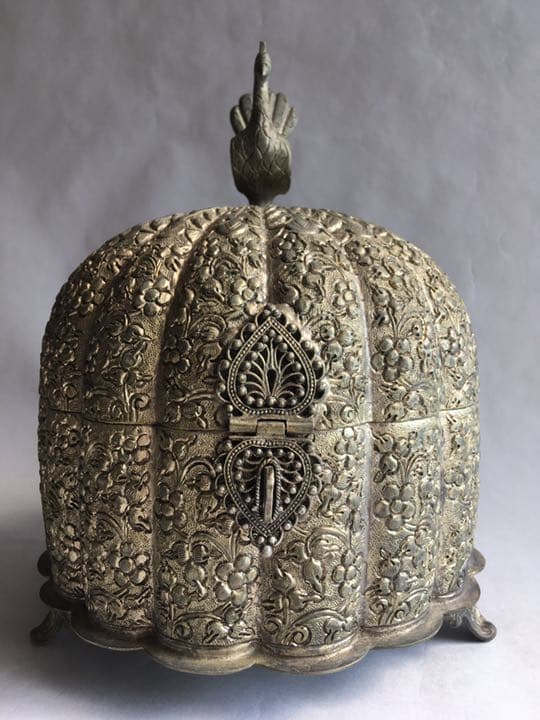 孔雀　タイ シルバー細工