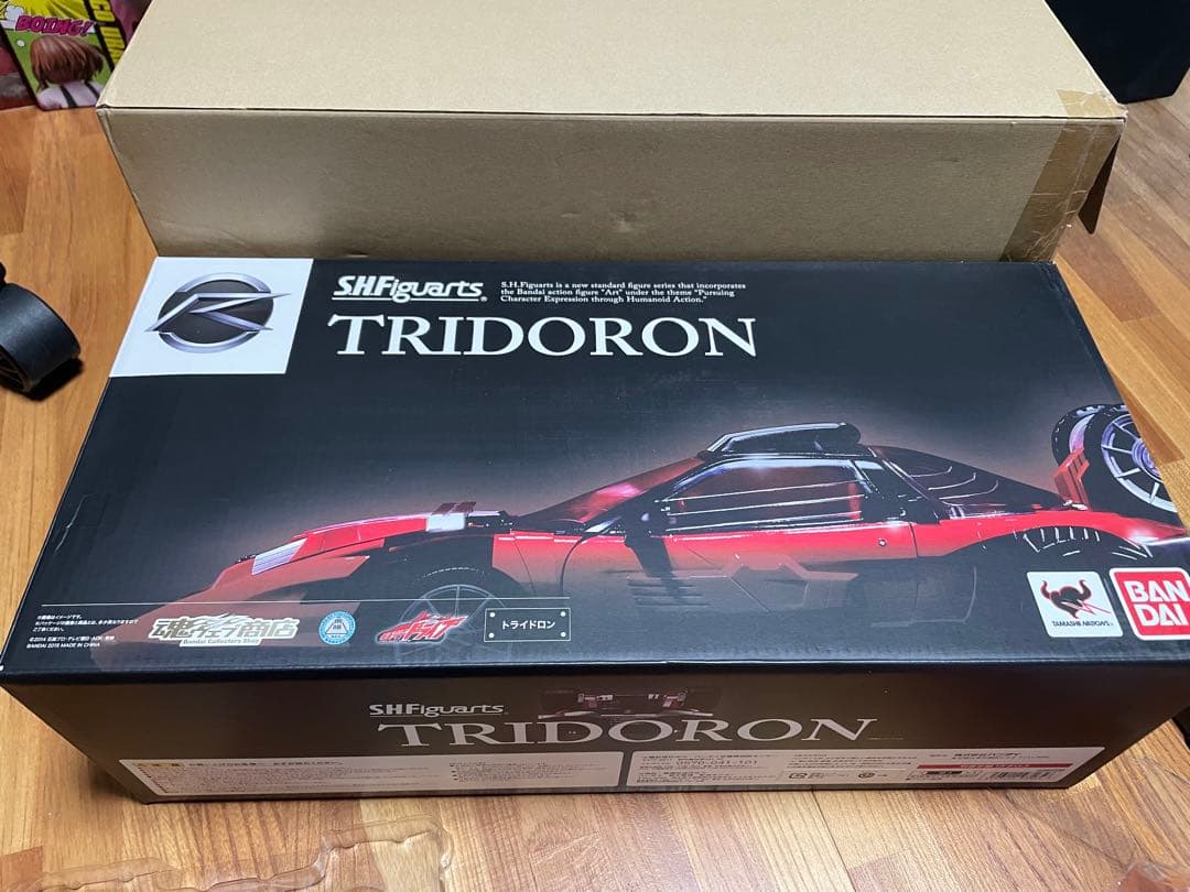 shフィギュアーツ　トライドロン　仮面ライダードライブ