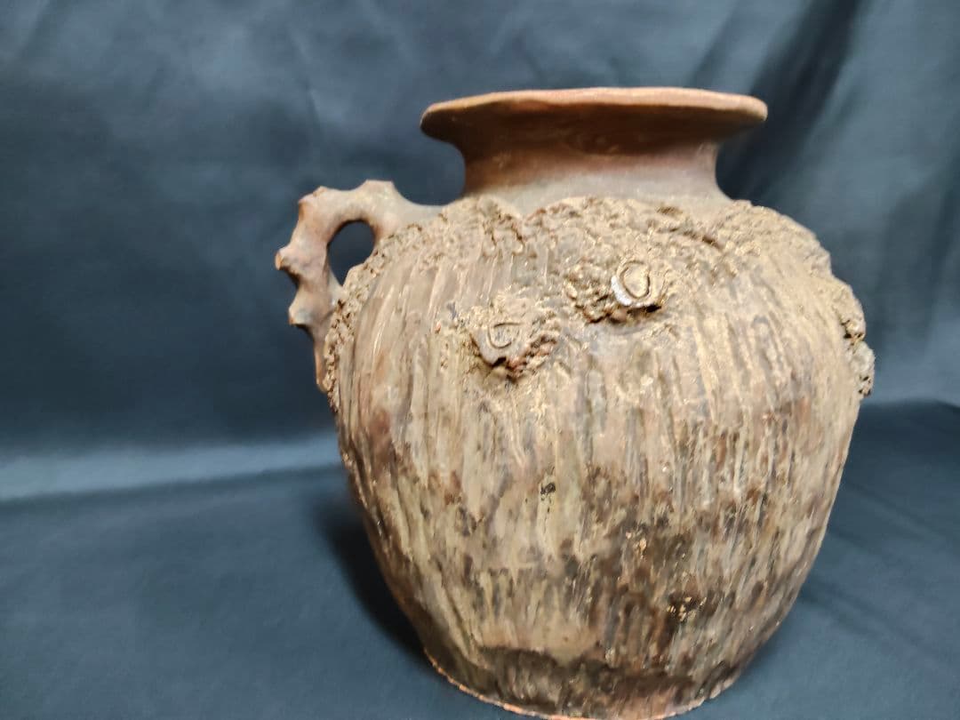 ​【骨董/美術品】陶芸 壺 花器「己巳年 冬巌作」在銘 落款あり