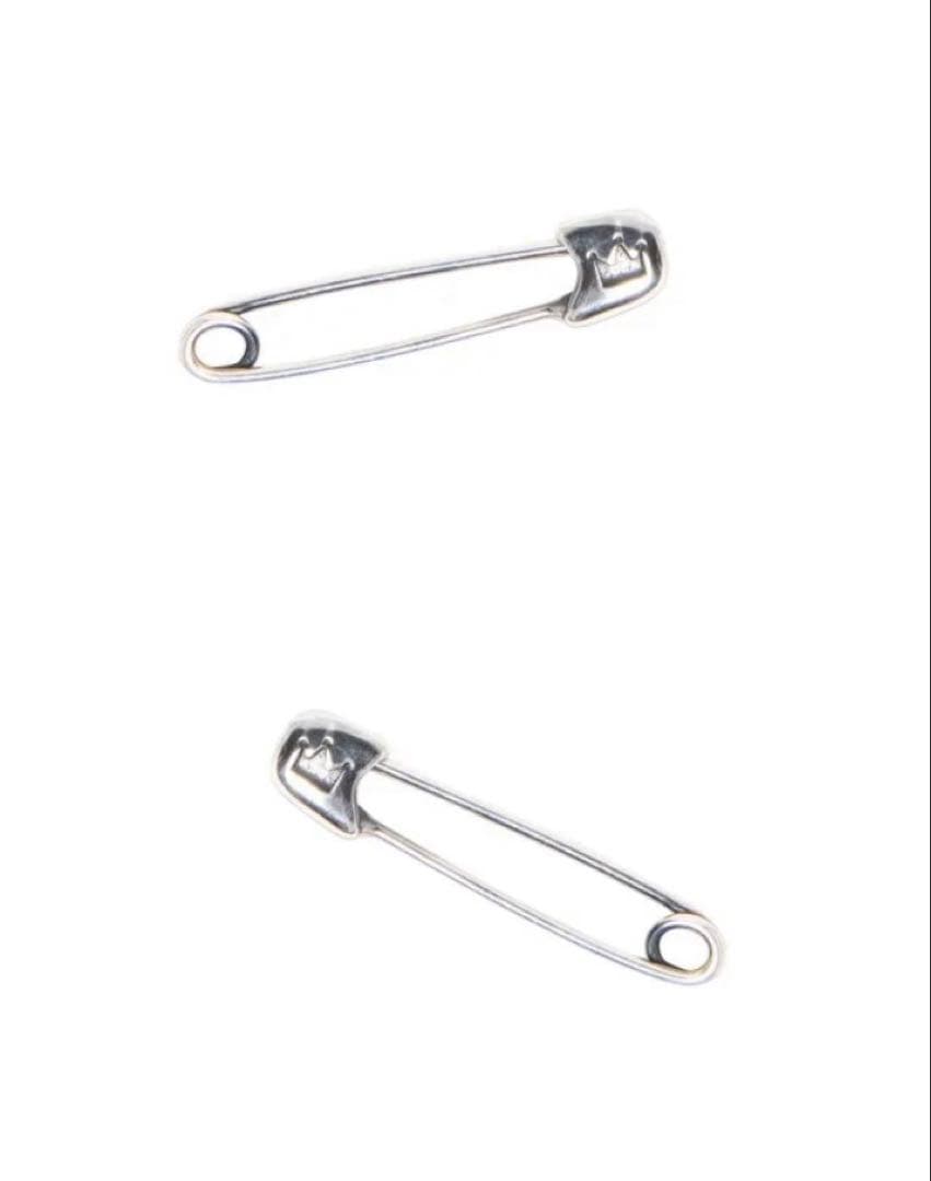 LiSA 安全ピンピアス　ROY reflect overjoy 新品未使用