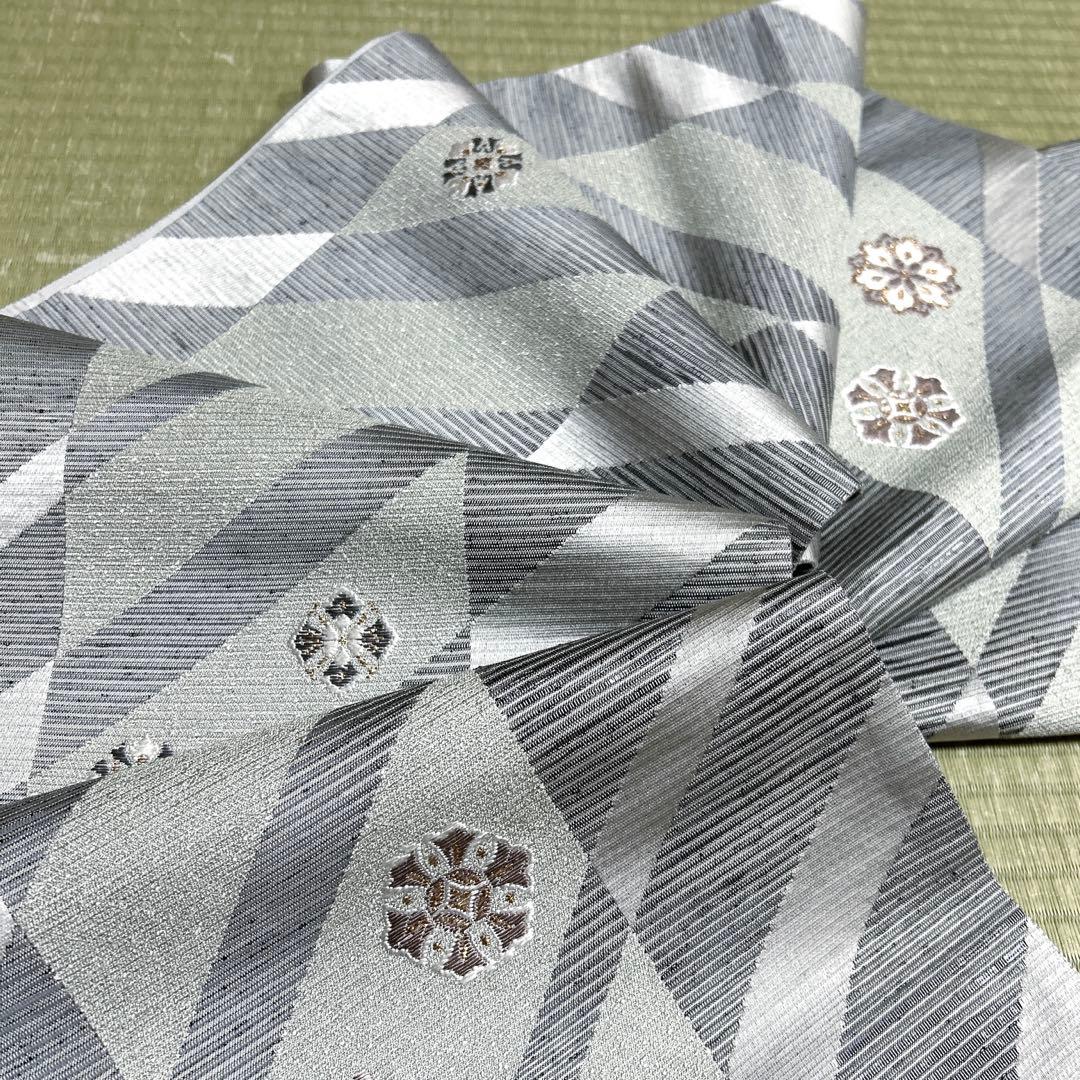 正絹　袋帯《幾何学　花紋様》