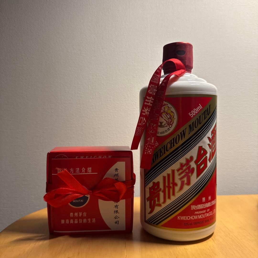 貴州茅台酒 飛天 アルコール53度500ml 2022年 ギフトボックス付き