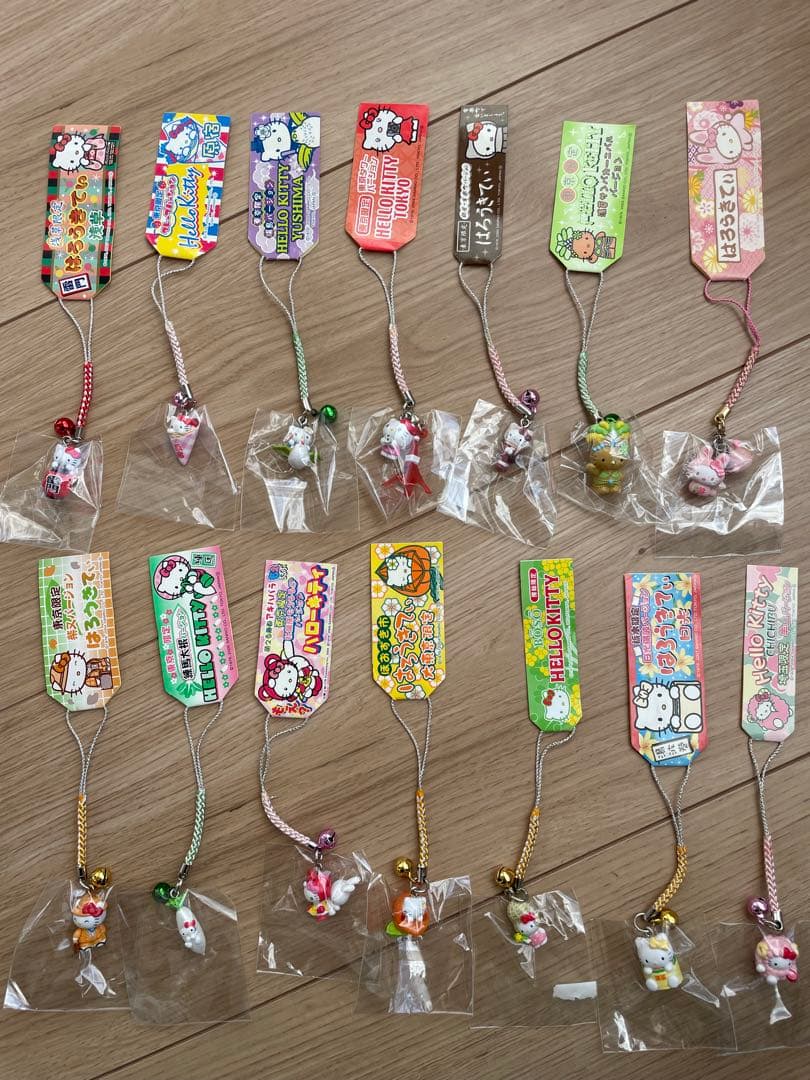 【レア】ご当地キティ　根付け　東京関東限定版キーホルダストラップ14点　まとめ売