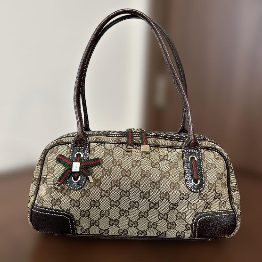 Gucci GGキャンバス ハンドバッグ