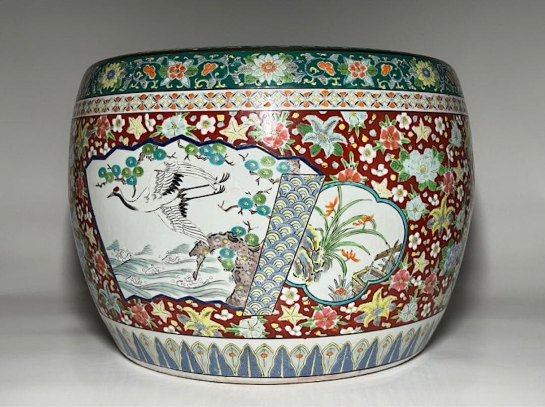 伊万里焼　色絵 十錦手 梅蘭竹菊松鶴鳥唐草文　火鉢