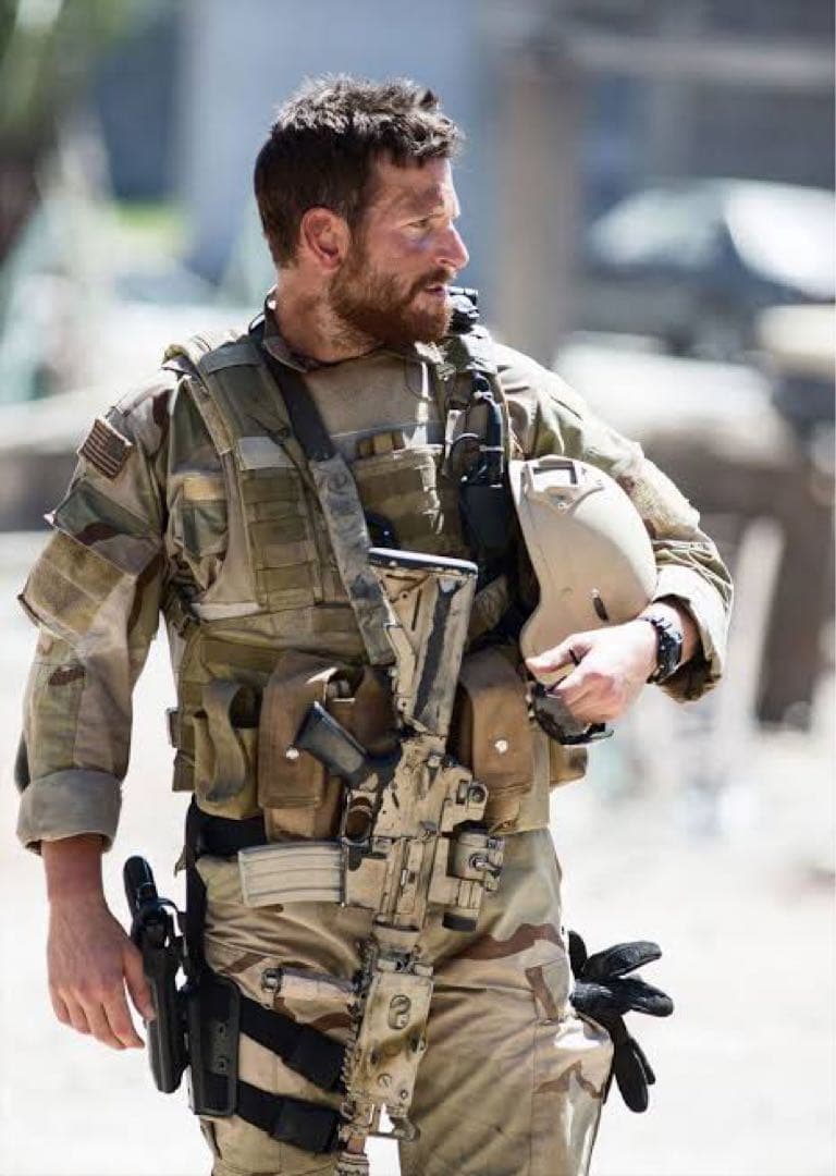 次世代電動ガン M4 タンカラー エアガン キャリングケース付