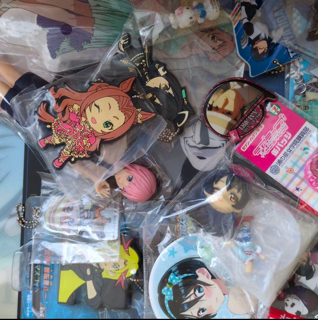 大量500点以上！アニメ・キャラクターグッズ（140サイズ）
