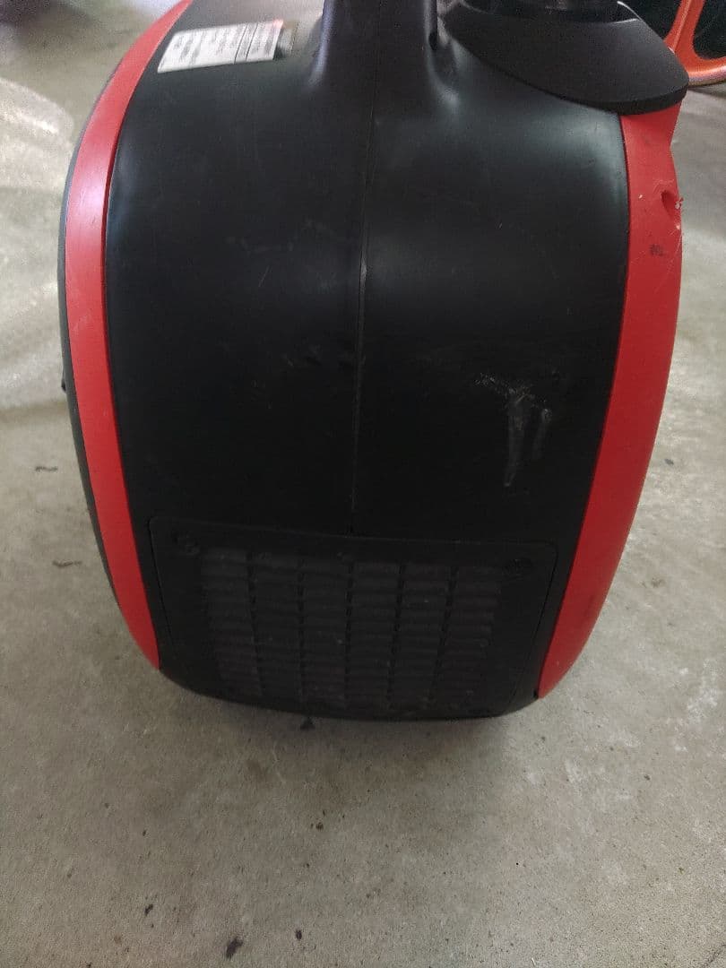 新ダイワ インバーター発電機 　使用頻度少 iEG1600M