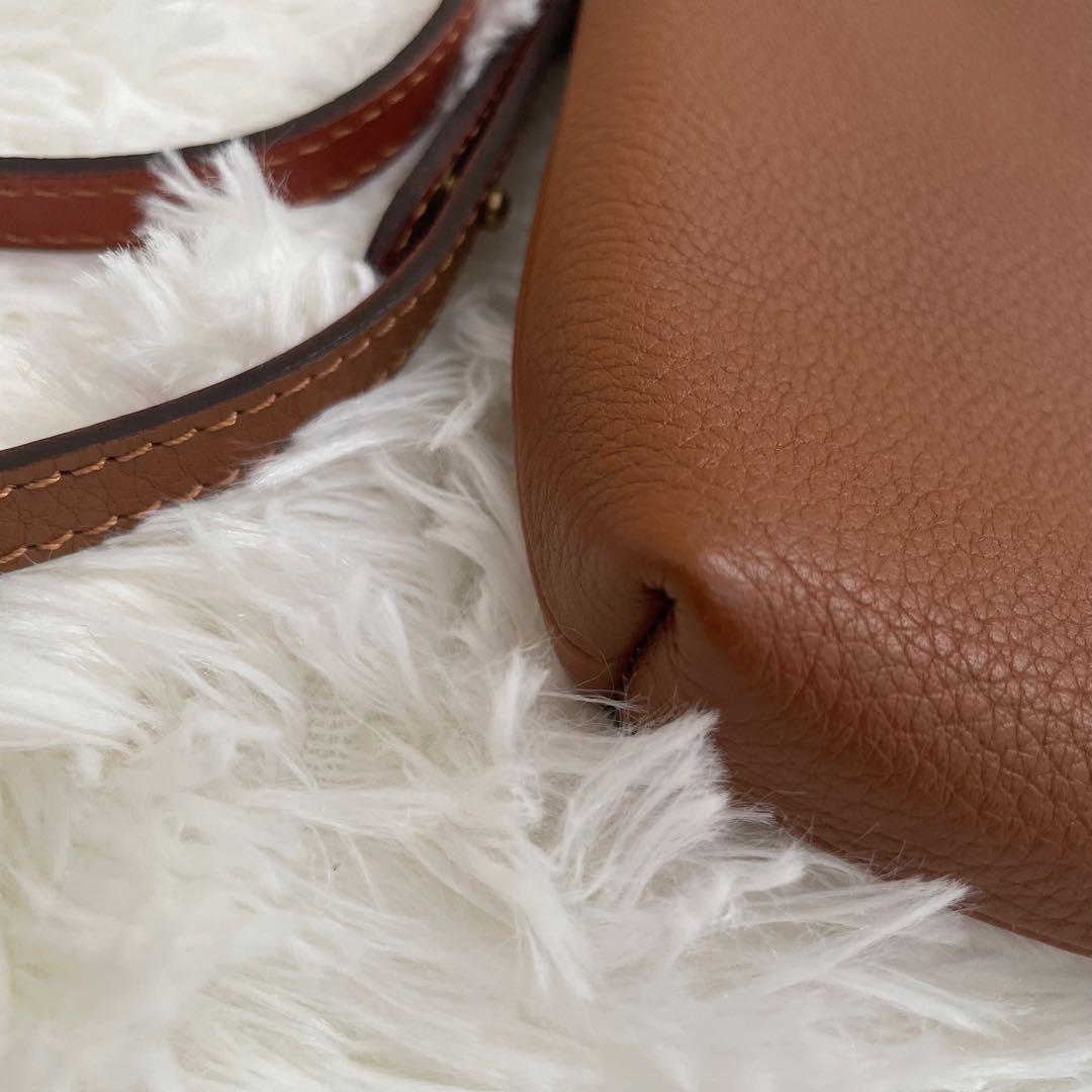 新品 フェリージ サコッシュ ショルダーバッグ レザー ブラウン 本革 ポーチ