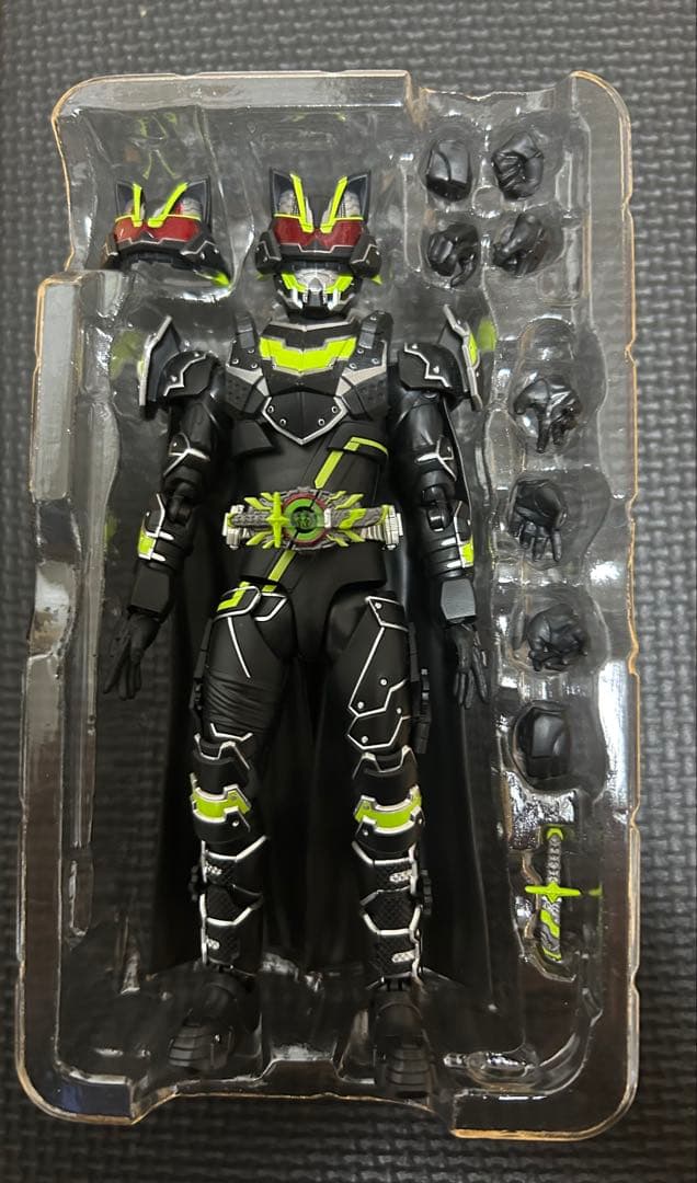 S.H.Figuarts 仮面ライダー タイクーン ブジンソード ギーツ