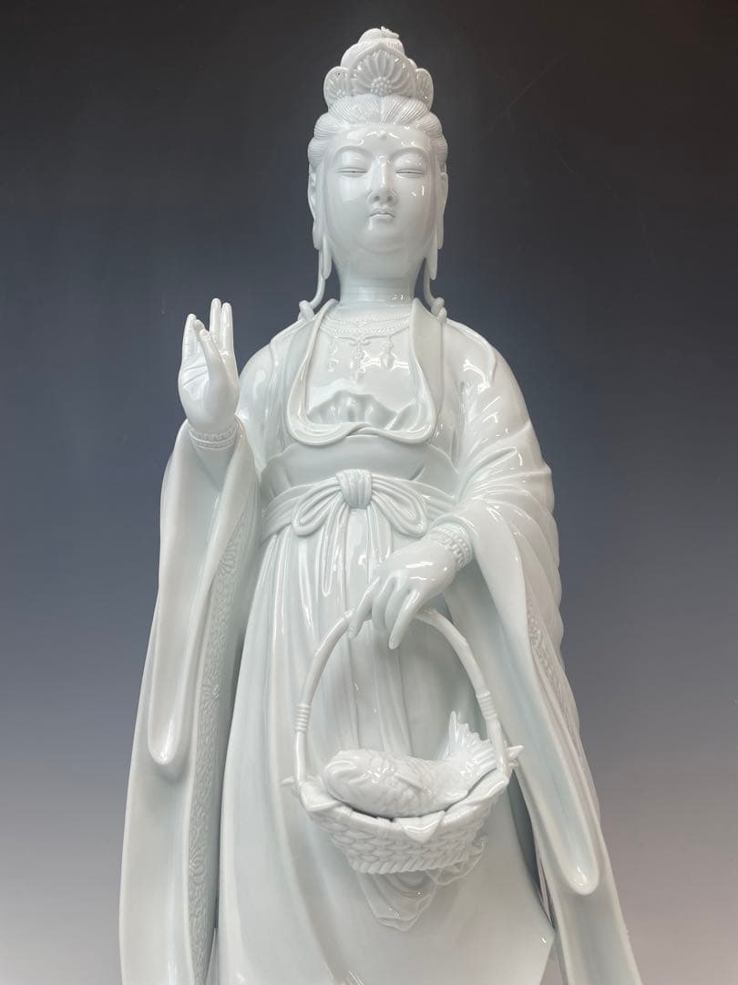 優美　樋渡陶六作　白磁魚藍観世音菩薩像　高さ52cm 好状態　本物保証