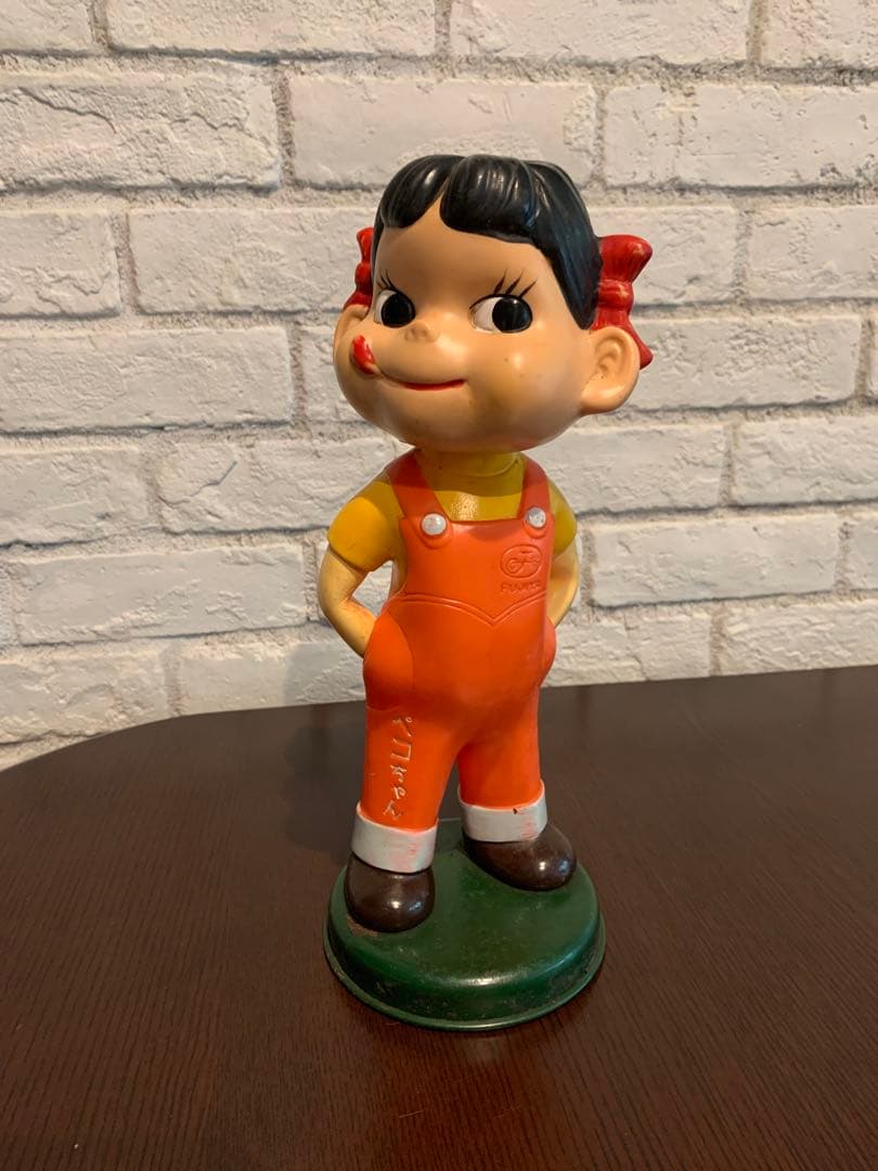 不二家ペコちゃん