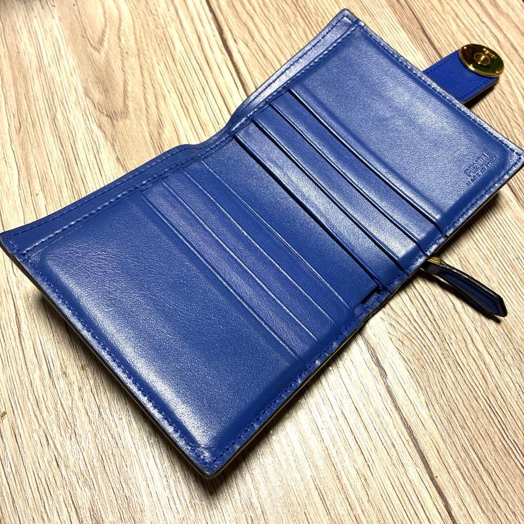 Fendi フェンディ　二つ折り財布 FFロゴ　ブラウン×ブルー　ゴールド金具