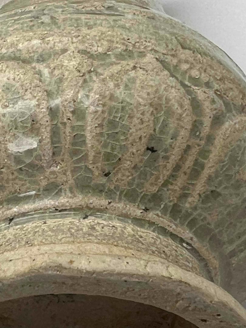 宋時代　青磁 湖田窯 刻牡丹蓮花文瓶 壺 尊 水注　影青 青白磁(D-46)