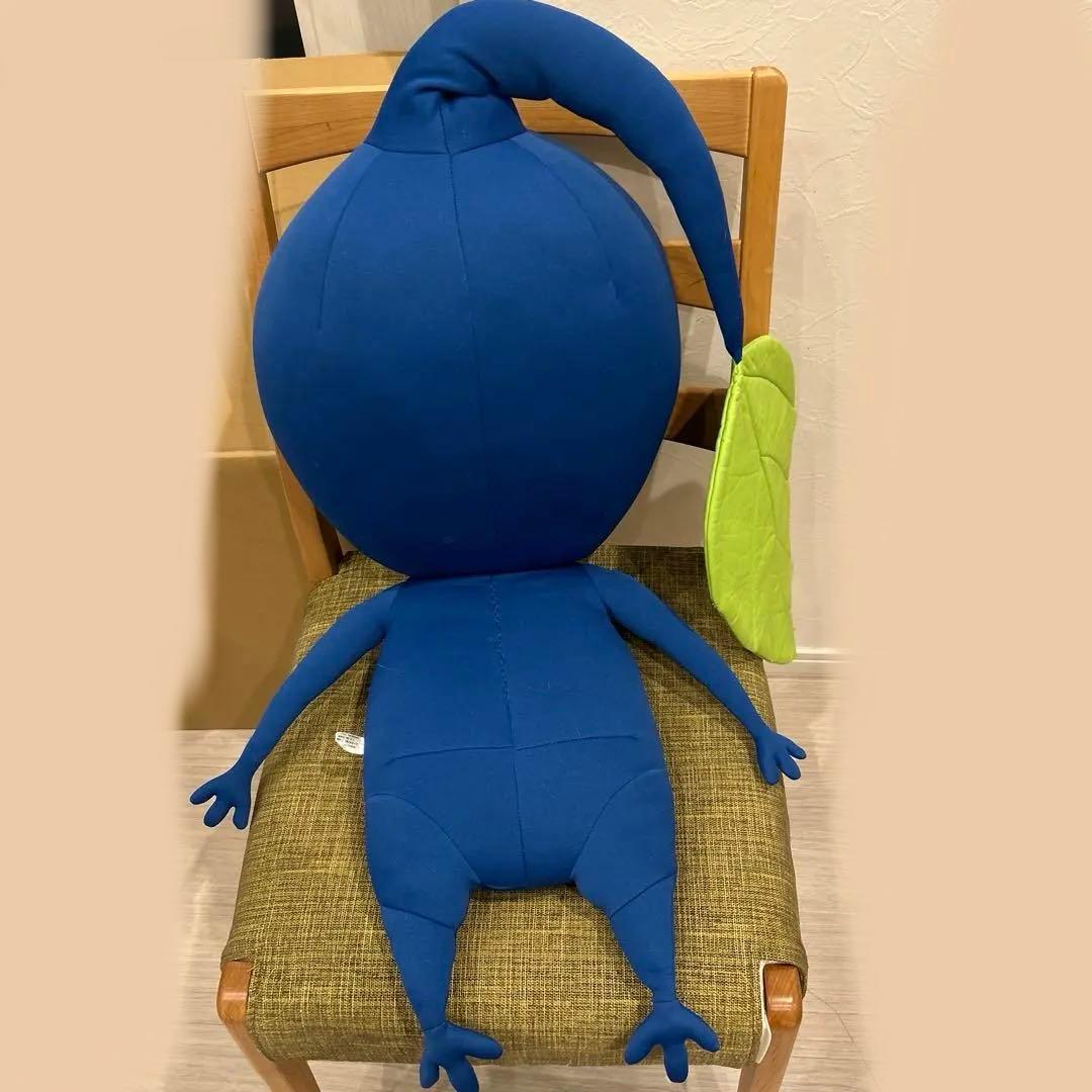 ピクミン　巨大ぬいぐるみ　青ピクミン　2001年