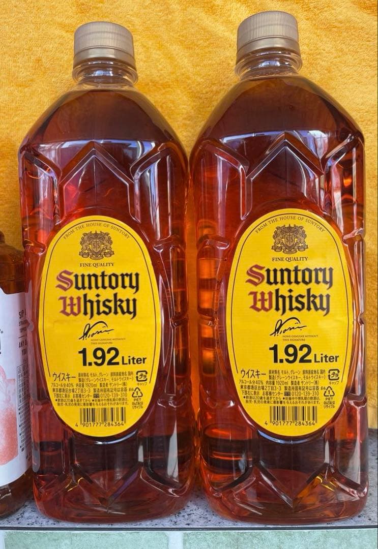 ジムビーム2.7L & ピーチ 0.7L & サントリー角1.92L x2