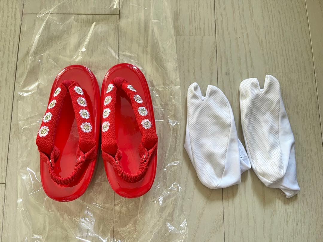 京都花ひめ 七五三 被布着物セット 赤色花柄 3歳華やか絞り風