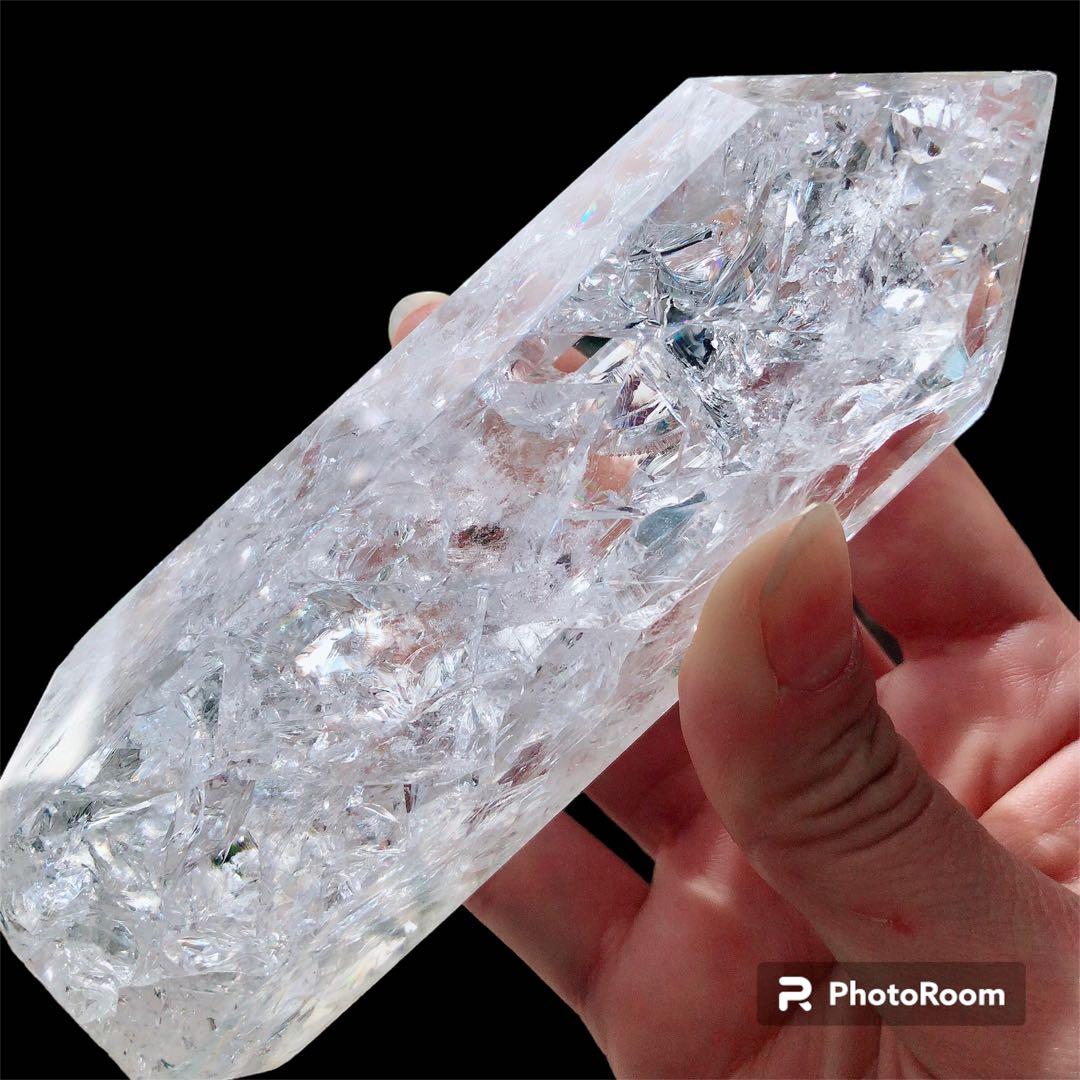 【オススメ】☆レインボー入りクラック水晶ポイント☆