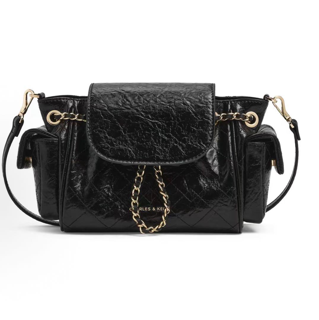 未開封CHARLES&KEITH Duoドゥオツーウェイフロントフラップバック