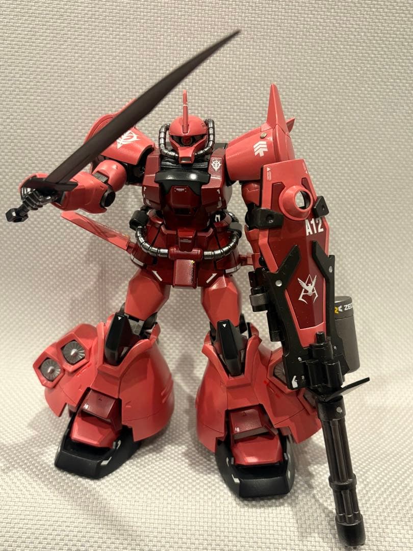 HGグフフライトタイプ　ガンダム ベース限定　　全塗装　シァア専用カラー