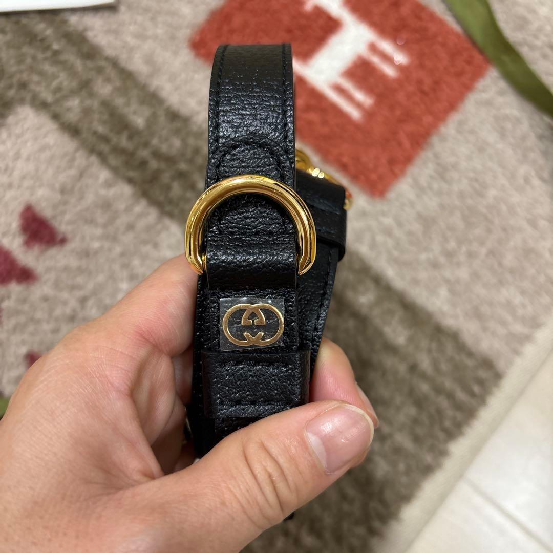 GUCCI ブラック レザー リード　Sサイズ