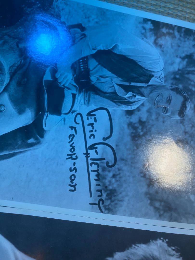 ローハイド―２の直筆サイン入り写真集（コピーではありません）