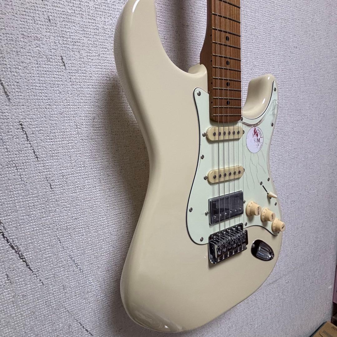 ポ*ン様 バッカス BACCHUS BST-2-RSM/M OWH エレキギター