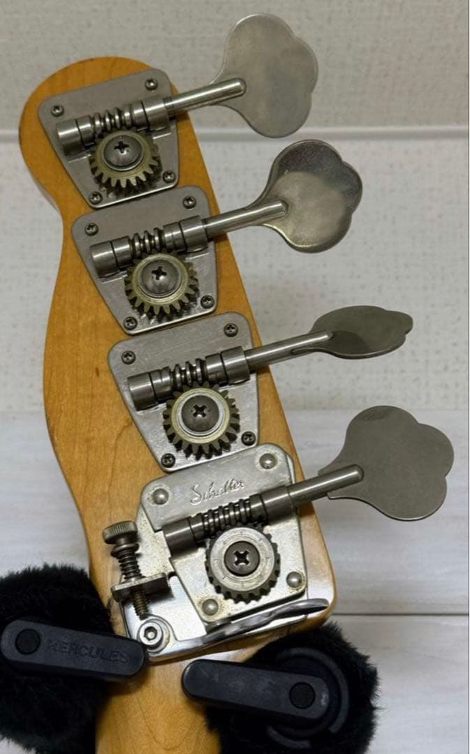 ビリーシーン 「Wife」 Fender Japan PB57-1100 HC付