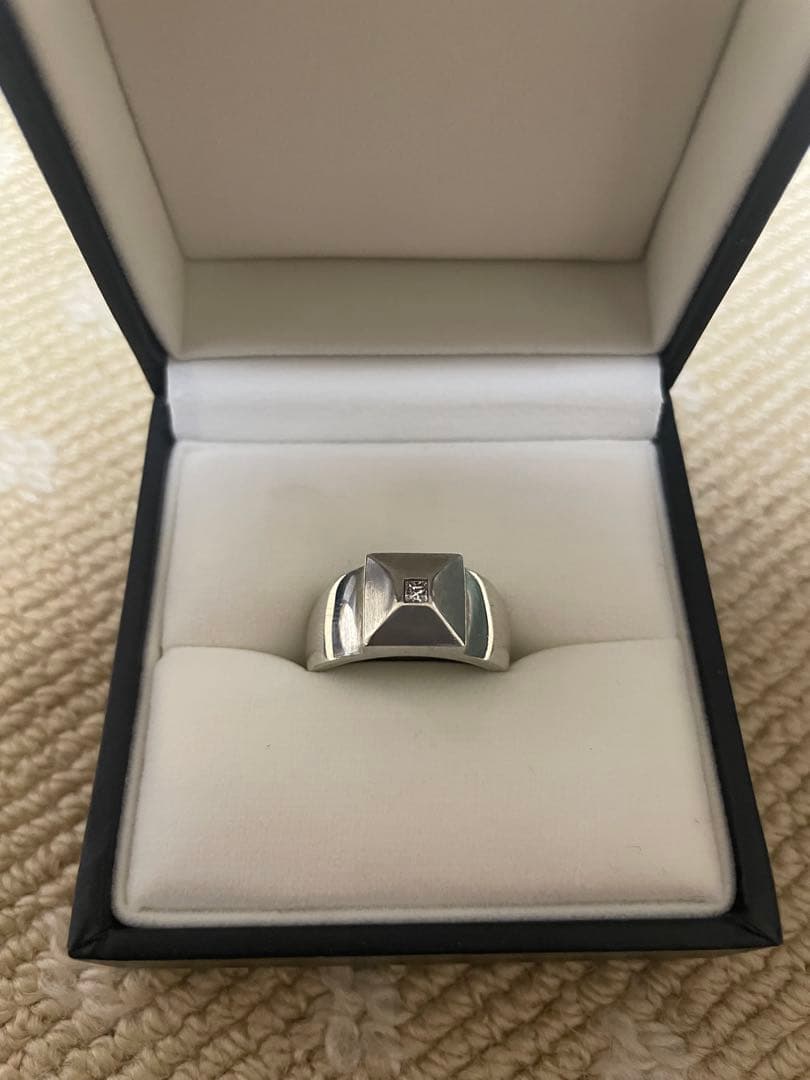 Malcolm Betts 1Pダイヤ シルバーリング