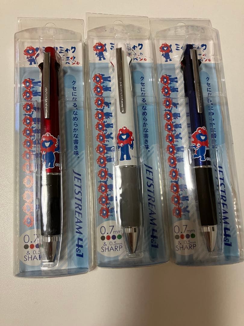 ミャクミャクJETSTREAM 4&1 ボールペン　3本セット