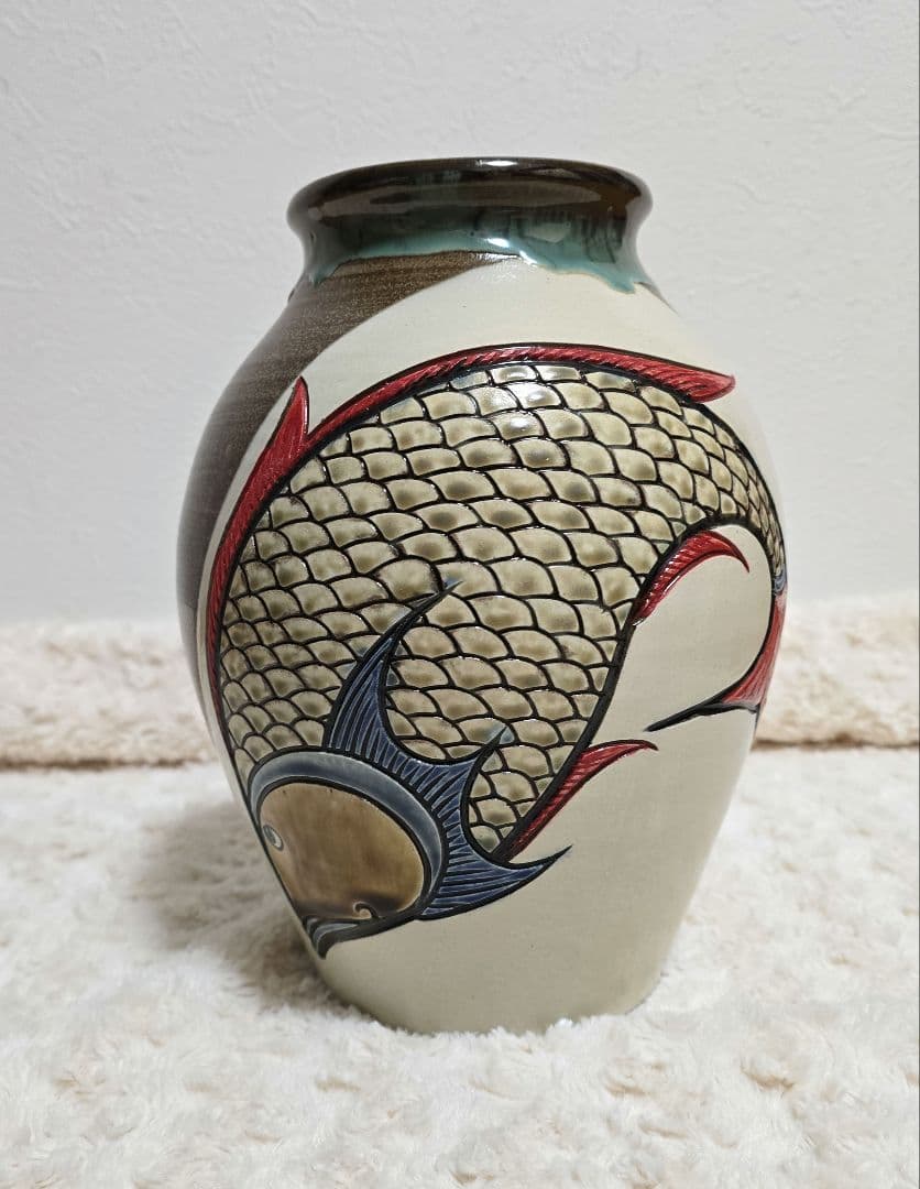 ⑧宮城三成 大壺 魚紋 蟹紋 囲 やちむん 人間国宝 孫