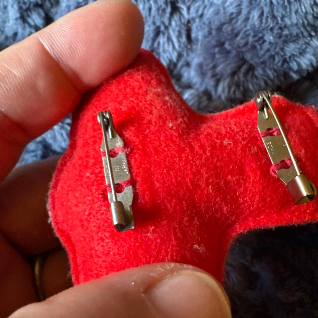 ヴィヴィアンウエストウッド入手困難刺繍ブローチ♡