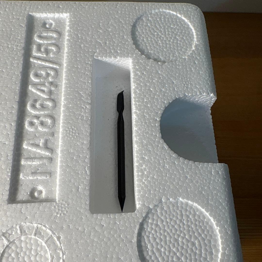 ノレブ　ポルシェ 718 ケイマン GT4 RS 1/18 ミニカー ホワイト