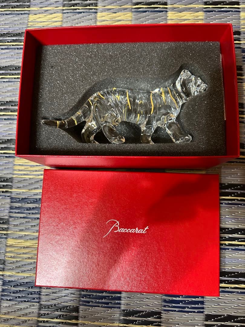 Baccarat クリスタル製 虎の置物