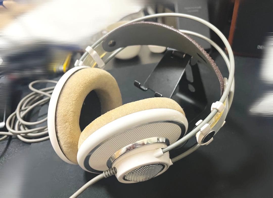 AKG K701 ヘッドフォン