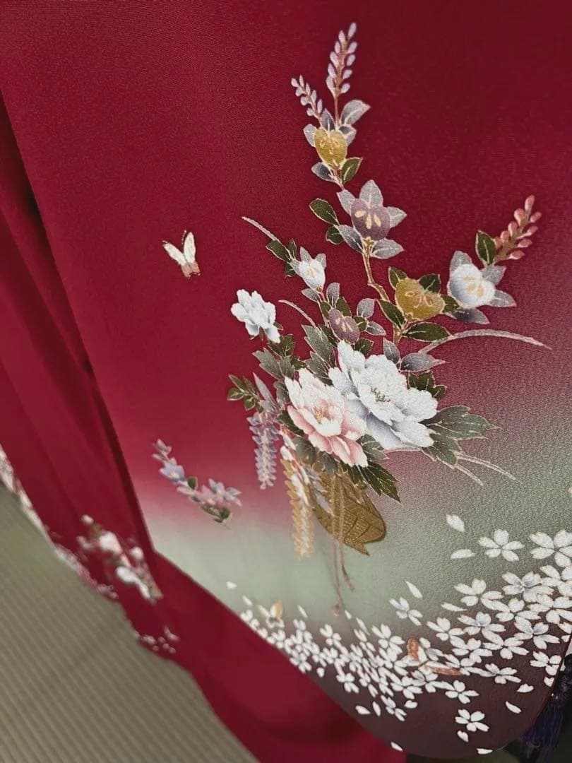 値下げ★ 中古　振袖　仕立て上がり　赤　えんじ色　NO.B12