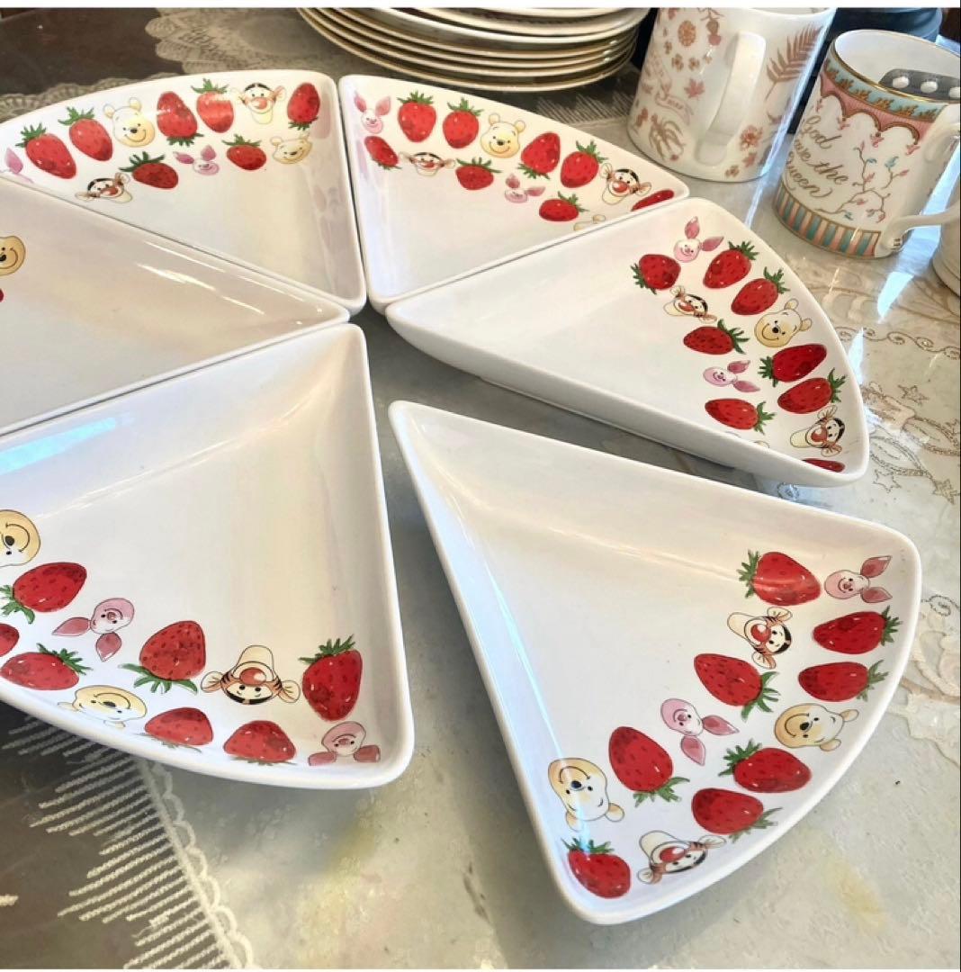 新品　未使用　くまのプーさん　苺ショートケーキ　ケーキ皿　皿　6枚　ホール