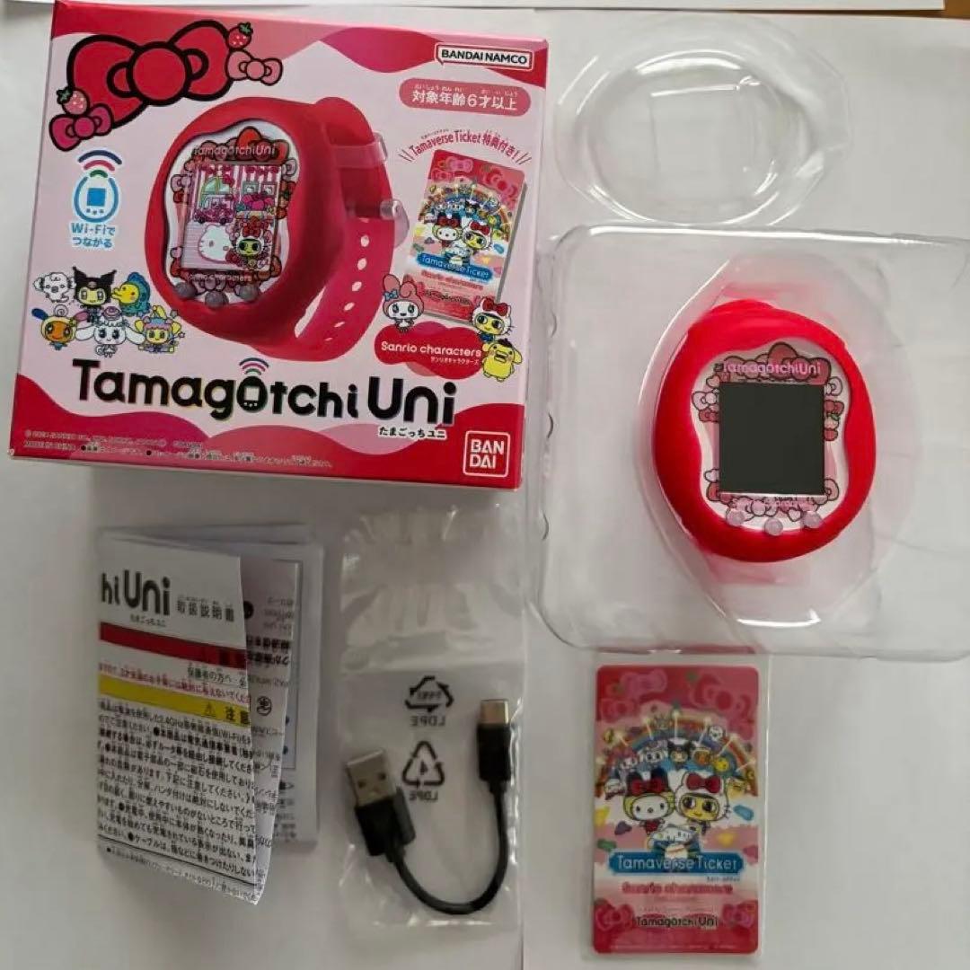 Tamagotchi Uni 赤 Sanrioキャラクター