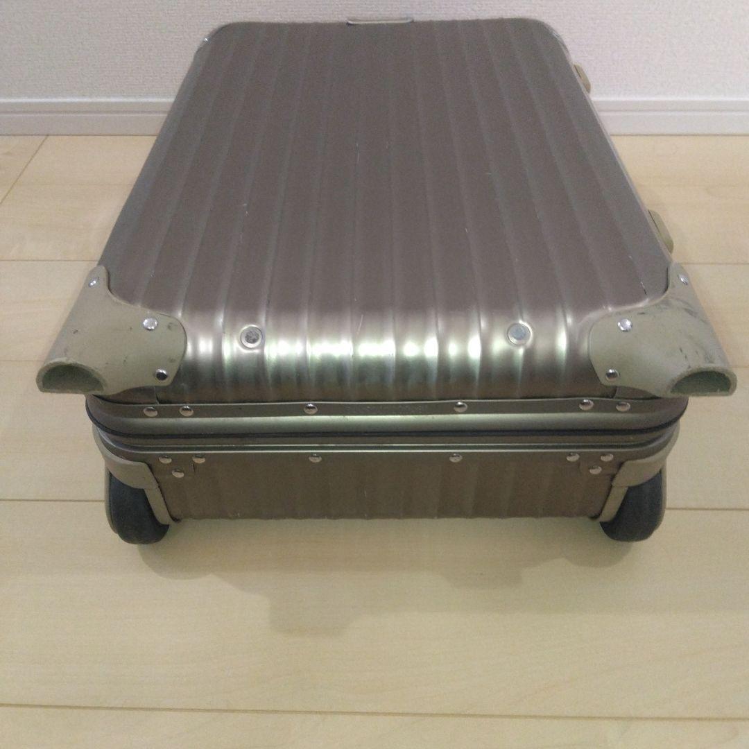 【良品・廃盤】RIMOWA リモワTOPAS トパーズ　チタニウム　32L 2輪
