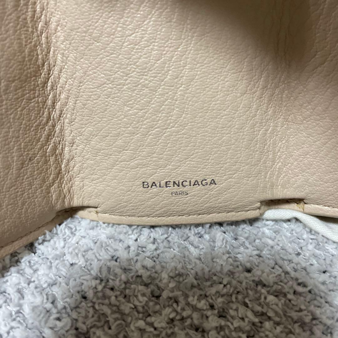 BALENCIAGA ベージュ 三つ折り財布