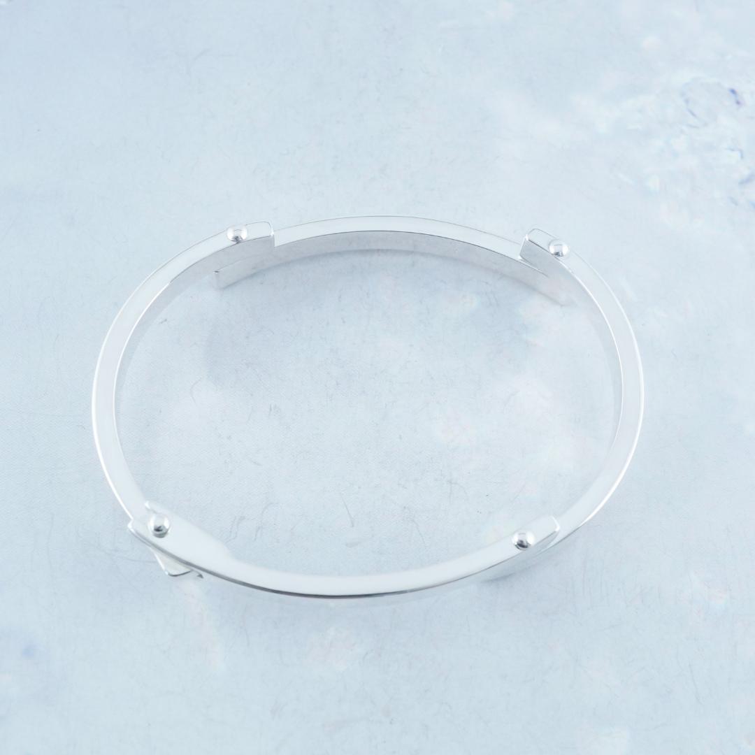 新品仕上 グッチ プレート ブレスレット バングル 925