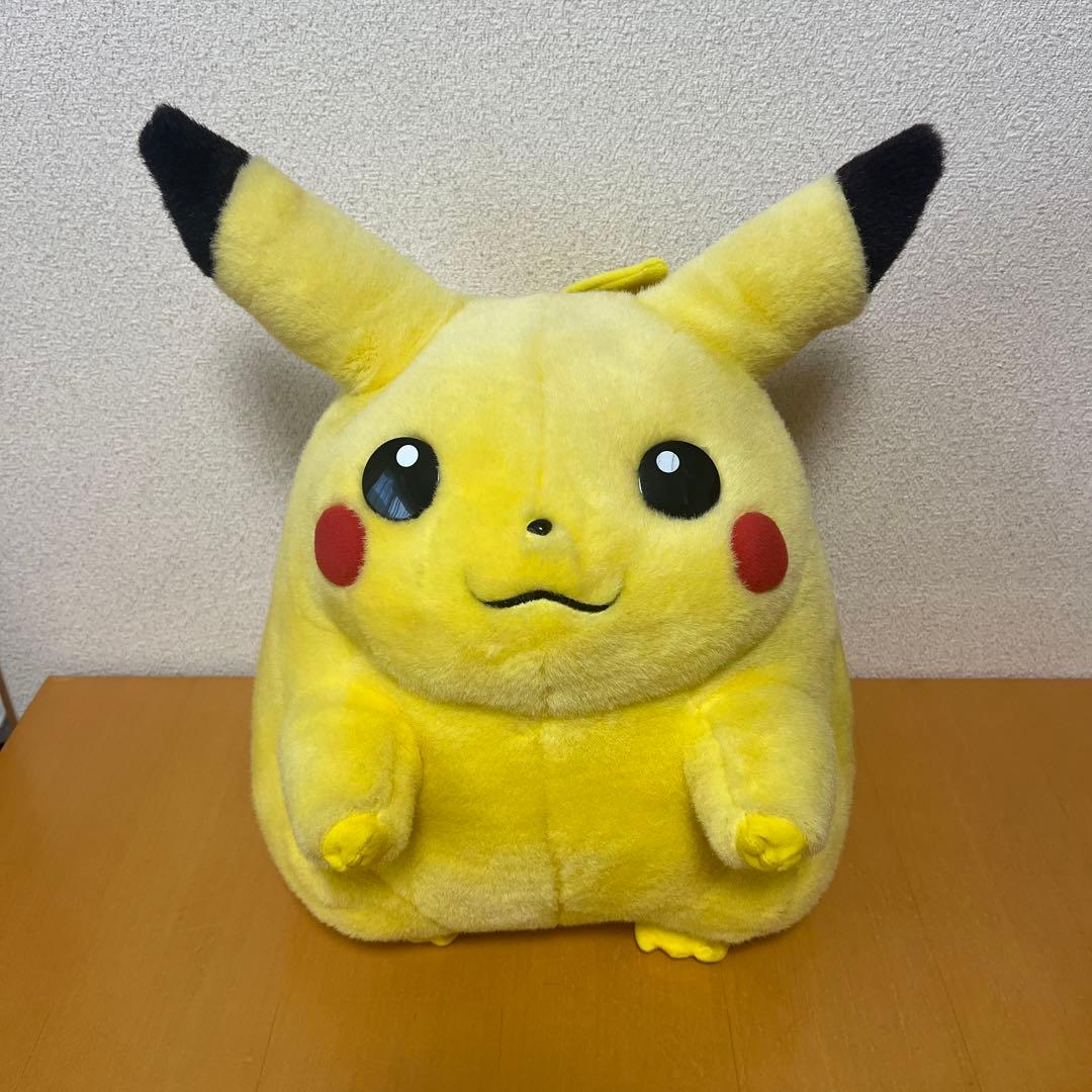 ピカチュウ ぬいぐるみ 等身大 初代