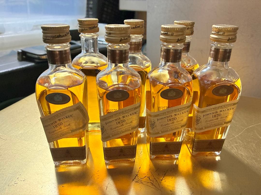 ジョニーウォーカー 1820 40度 50mlミニチュア7本セット