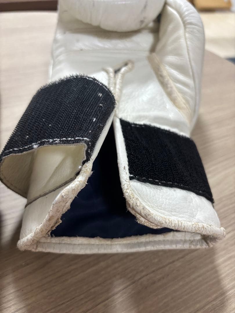 Winning ボクシンググローブ 12オンス ホワイト