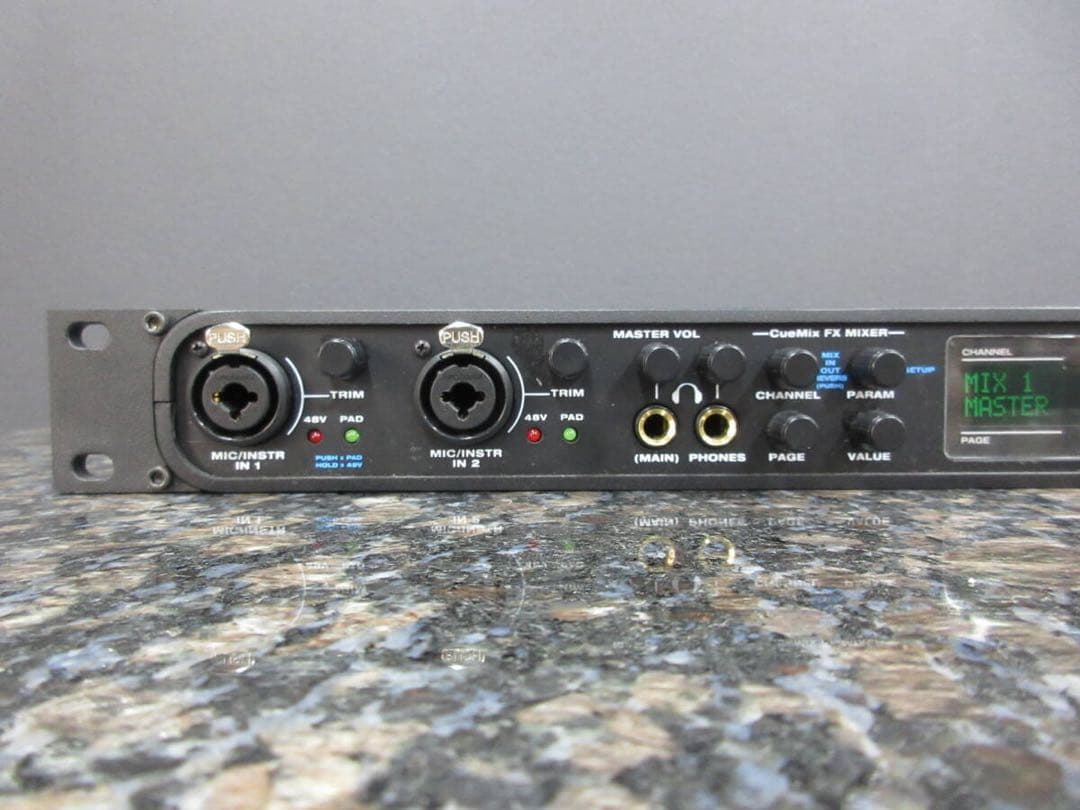 MOTU 828mk3 Hybrid オーディオインターフェイス