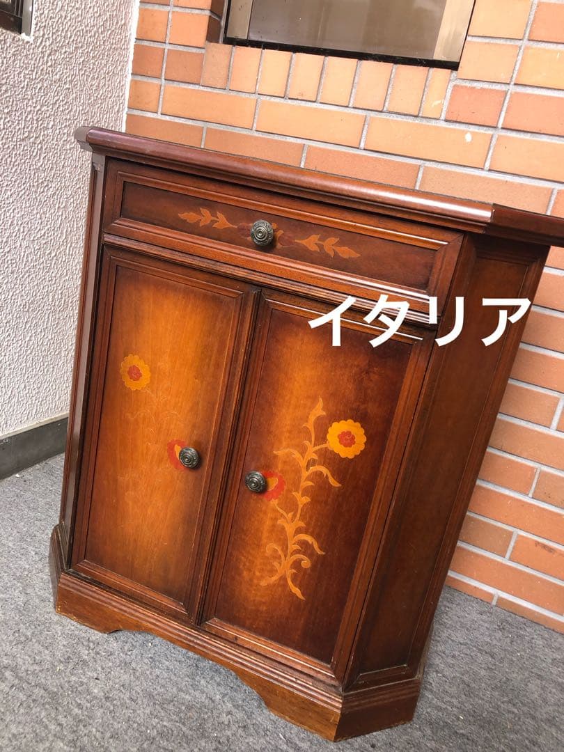 ヨーロピアン　イタリア　チェスト　ロココ調　アンティーク調　花台　木性　茶色