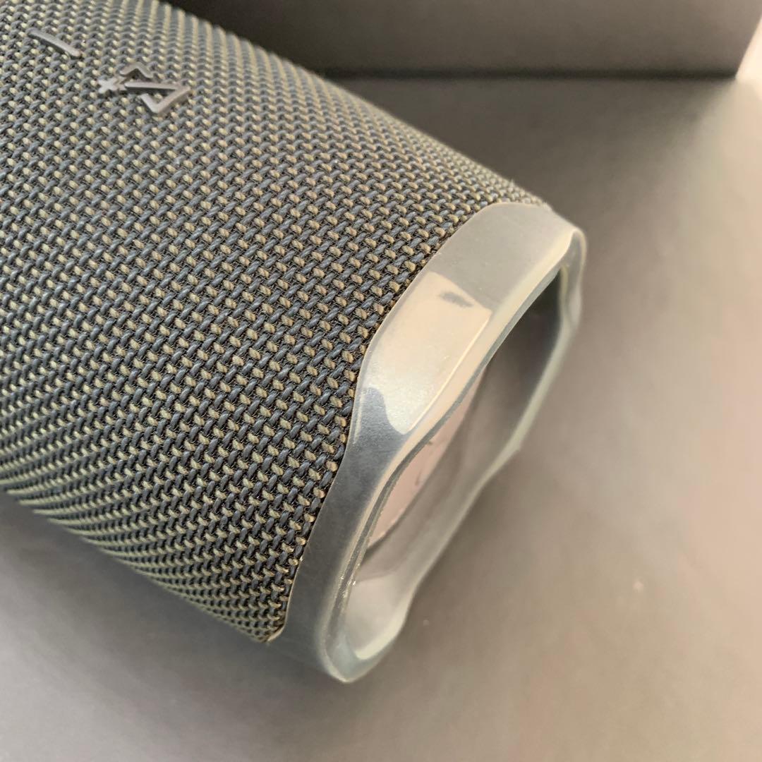 JBL CHARGE4 ワイヤレススピーカー