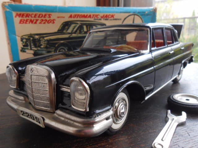 傑作★超希少！縦目 ベンツ 220S S.S.S. 大型 ブリキ 玩具 箱付