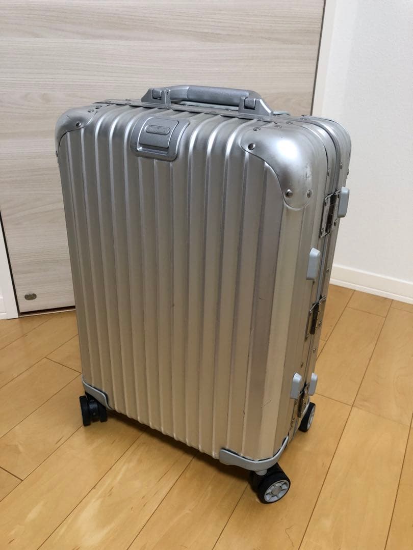 【美品】リモワ　トパーズ　Rimowa Topas 機内持ち込み 32L 4輪