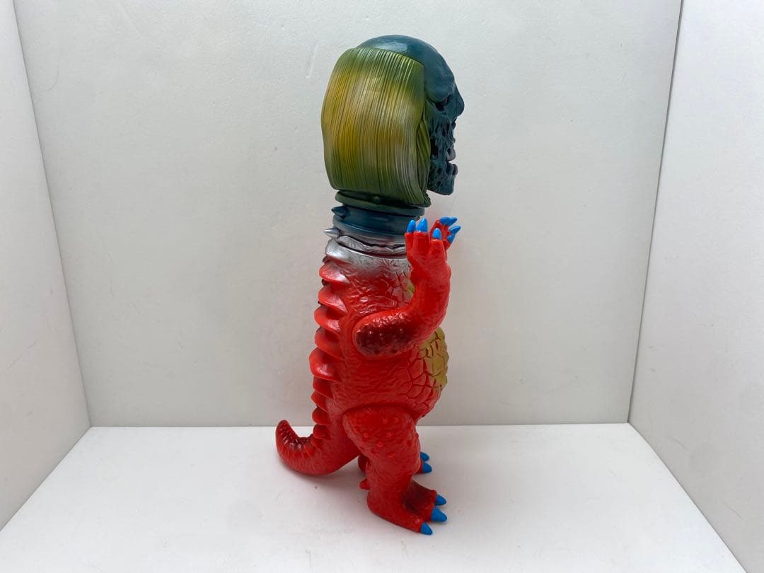 【ソフビ】ZOLLMEN 最終話再生怪獣　【バーストロン】